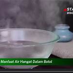 manfaat air hangat dalam botol