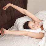 manfaat tidur jam 9 malam
